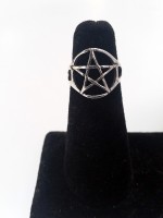 Pentagram Ring Cutout Large